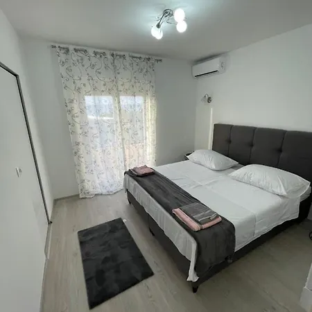 Apartmán Ivo&lenda2 *