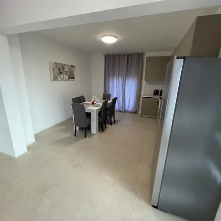 Ivo&lenda2 Apartamento *